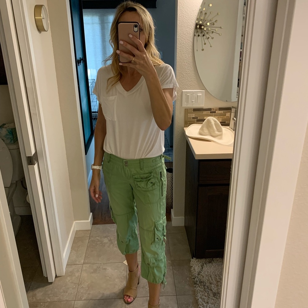 Limited crop pants